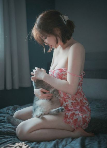 岳女四人共侍一夫更新时间_BD电影在线观看